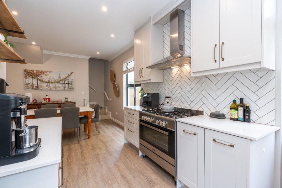 3 Bedroom Property for Sale in Royal Ascot Western Cape